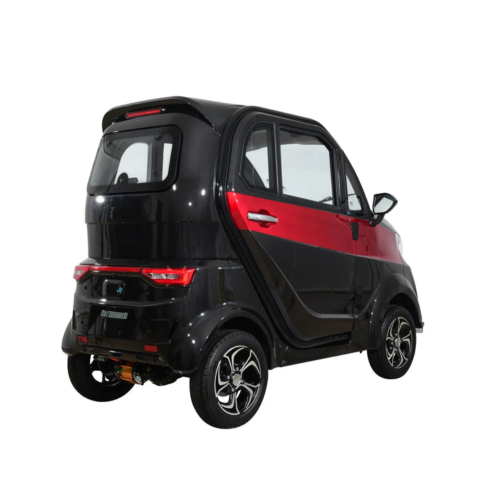 Green Transporter Q Runner Fully Enclosed Cabin Mobility Scooter Green Transporter